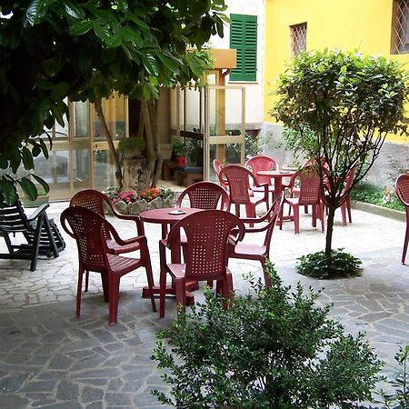 Albergo Corona Сальсомаджоре-Терме Экстерьер фото